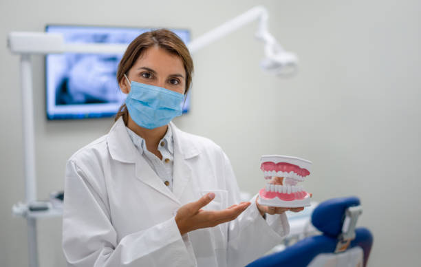 Best Cracked Tooth Emergency Dentist  in South Russell, OH